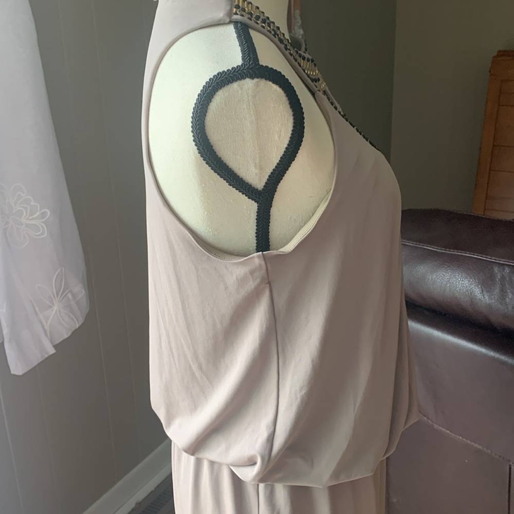 Thalia Sodi Antiqua Sleeveless Dress Size M NWT Knee Length Beaded Stretch - Picture 3 of 10